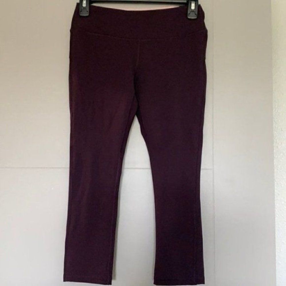 Marika Deep Purple Sport Capri Leggings Size S